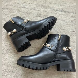 Karl Lagerfeld Paris Pixie Embellished Moto Leather Booties NWOT pearls 8.5